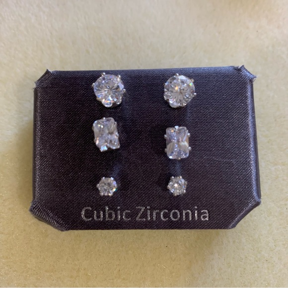 Cubic Zirconia Silver Tone Stud Earrings - Picture 4 of 5